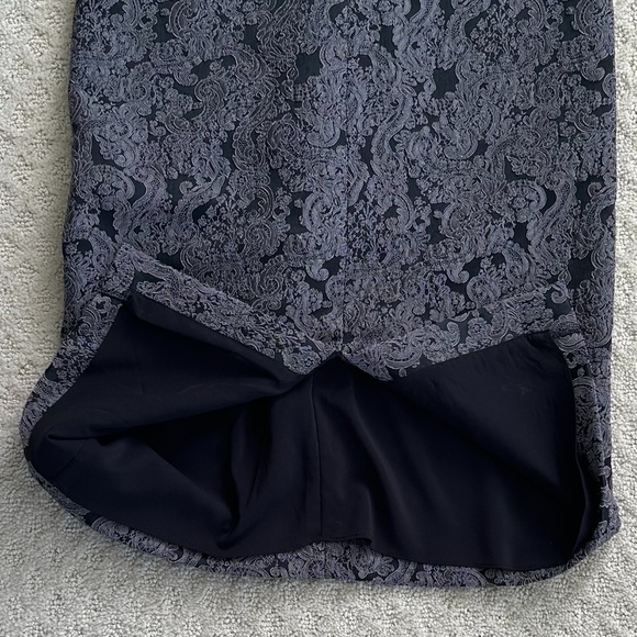 Alice + Olivia Brocade Lace Sheath Dress Gray/Black Size 6 Cocktail Wedding - Picture 6 of 15